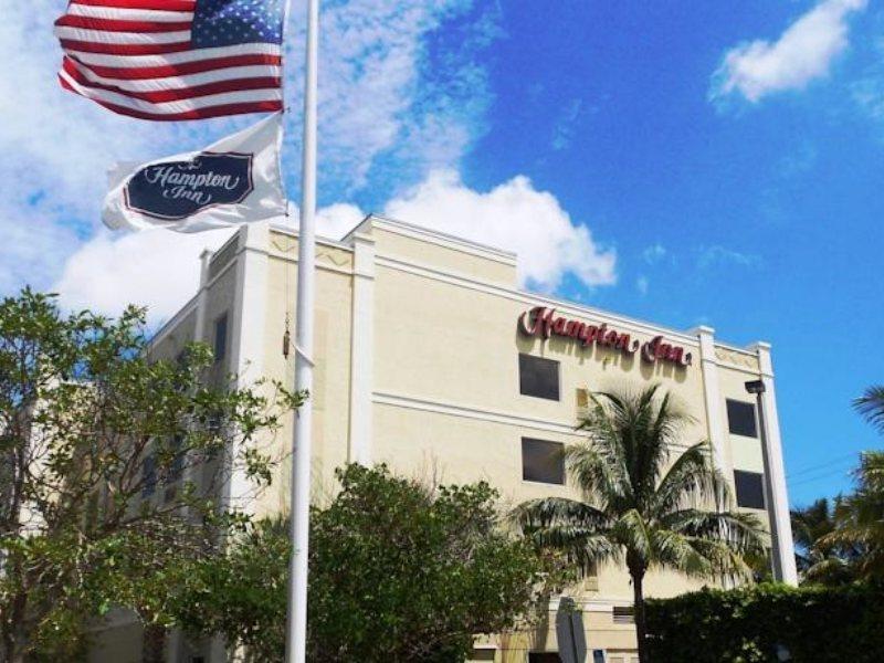 Hampton Inn West Palm Beach Central Airport Exterior foto